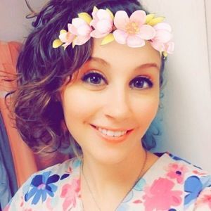 Meet your Posher, Michaela